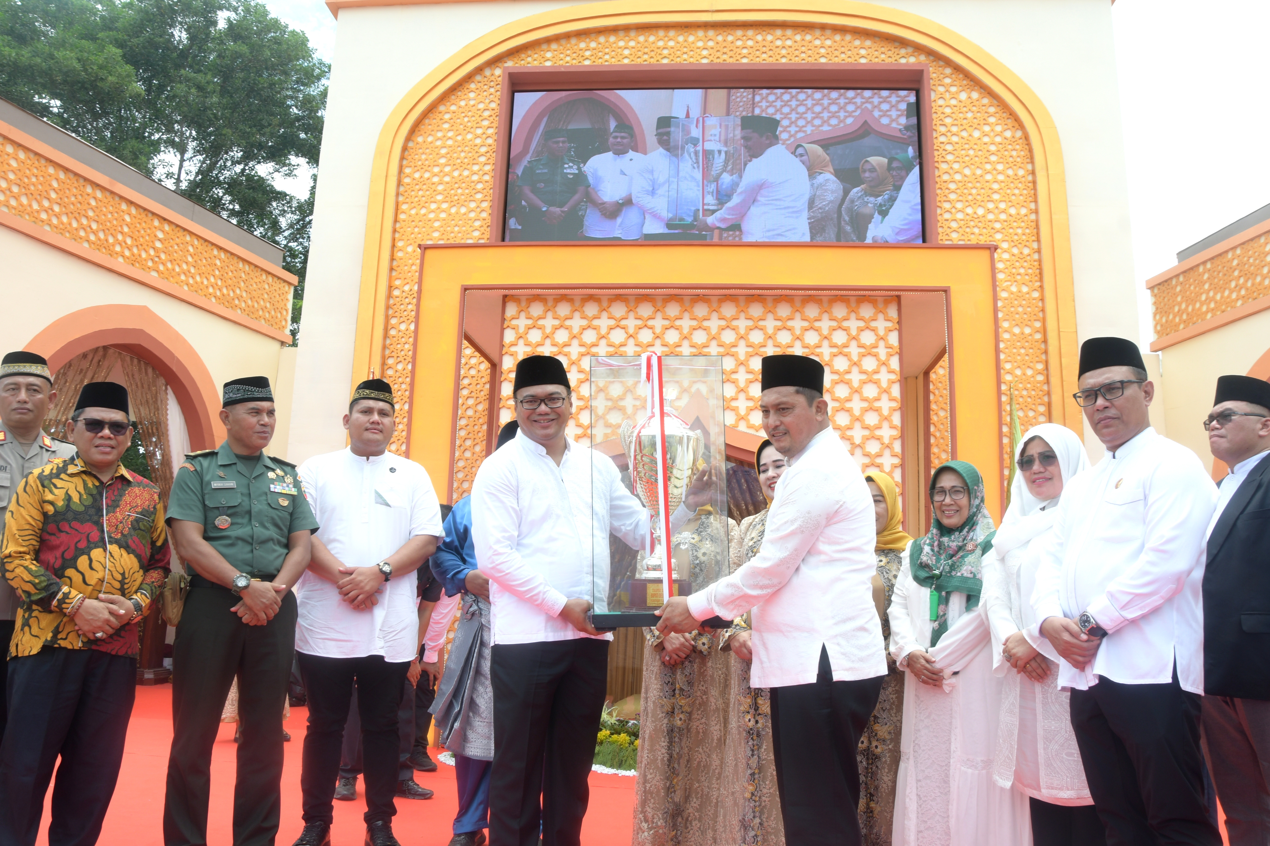 gambar